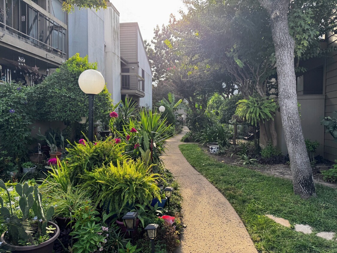 Foto del edificio - 10053 Westpark Dr
