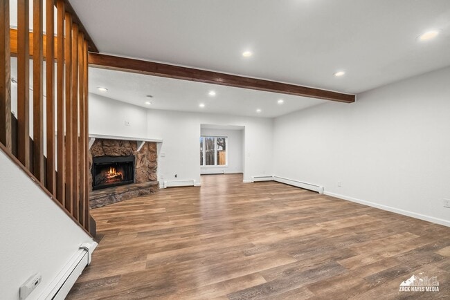 Foto del edificio - 6627 Zurich St