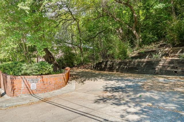 Building Photo - 1805 Burton Hill Rd