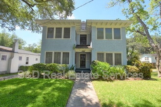 Building Photo - 211 E Park St