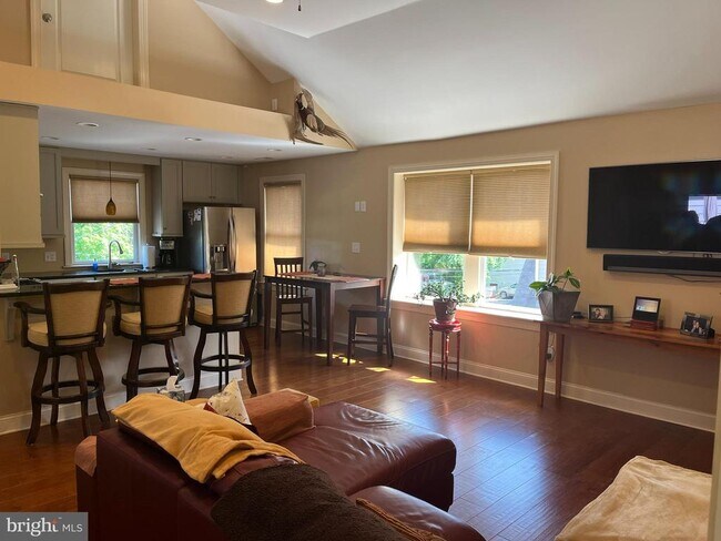 Foto del edificio - 2335 Huntingdon Pike
