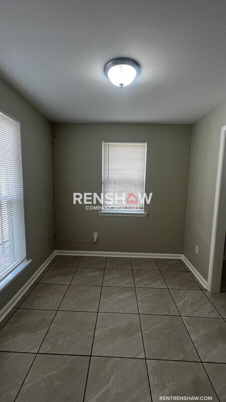 Foto del edificio - 3002 Elbert Cove