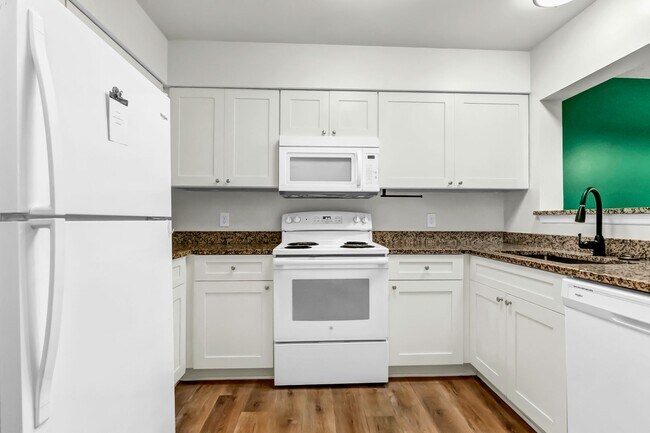 Foto del edificio - Niceville Condo With Pool!