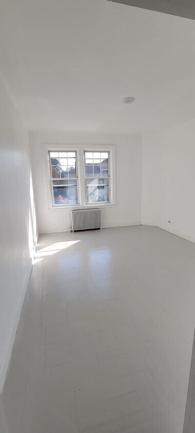 Primary Photo - 3137 Zulette Ave