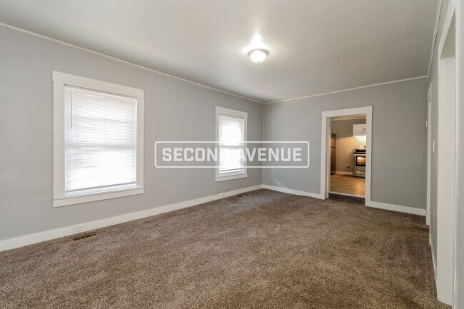 Building Photo - 1637 Hardesty Ave