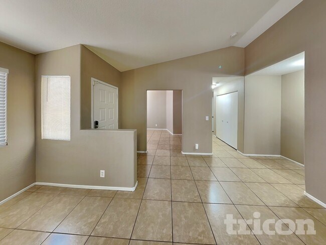 Foto del edificio - 3688 Copper Cactus Dr