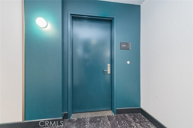 Foto del edificio - 400 S Broadway