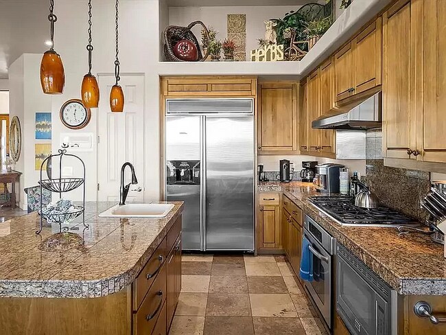 Foto del edificio - 10450 N 117th Pl