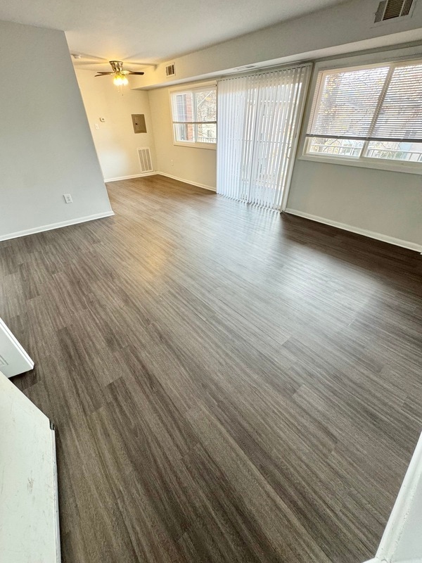 Foto principal - 800 Brook Hill Rd