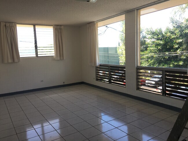 Foto del edificio - 1729 Huna St