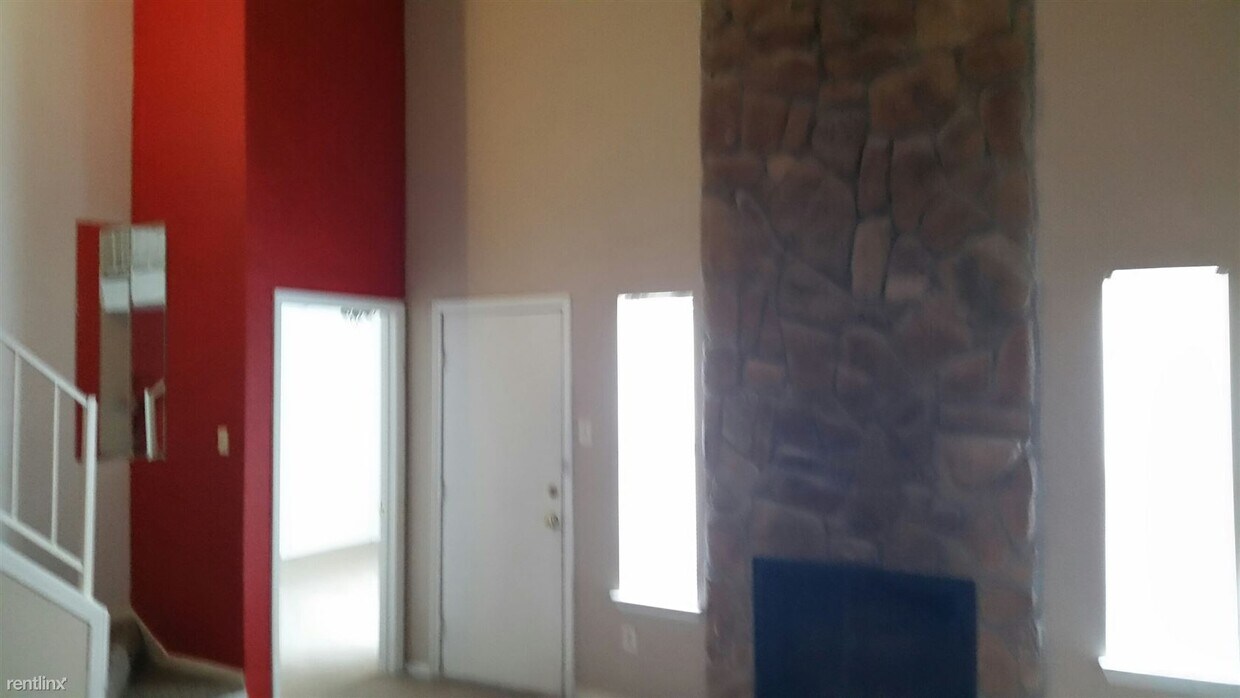 Primary Photo - 12294 Wild Pine Dr