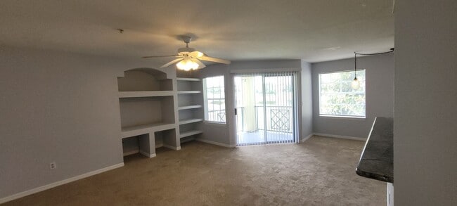 Foto del edificio - 7330 Westpointe Blvd #423