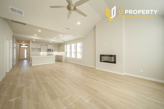 Foto del edificio - 2022 Built Upgraded Home for Rent
