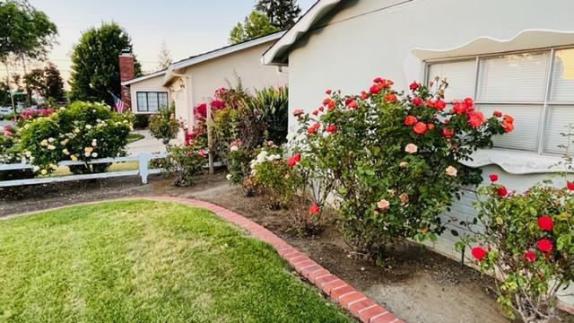 Foto del edificio - 1376 Brookglen Dr