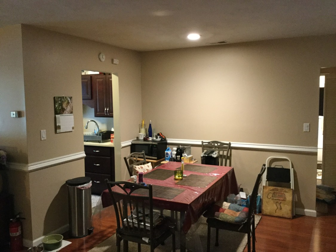 Dining room - 34 Navajo Ct