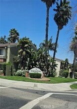 Building Photo - 1085 Circle City Dr