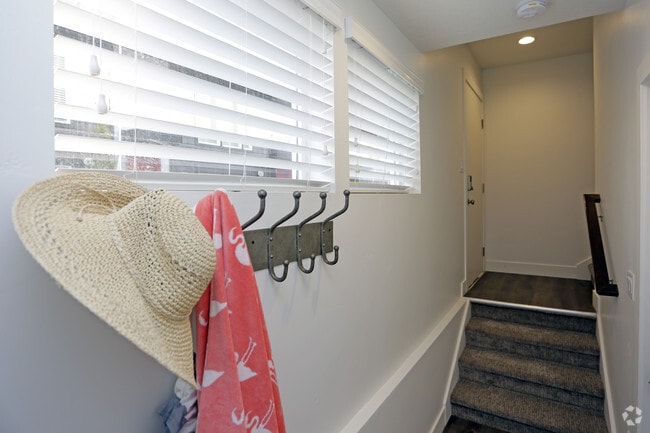 Interior Photo - S-Line