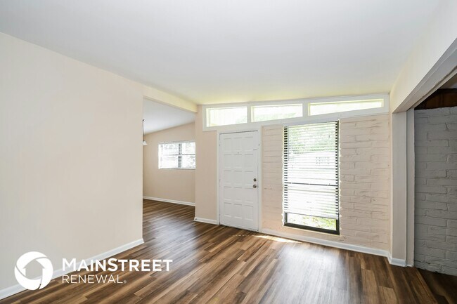 Foto del edificio - 1044 Legay Ave