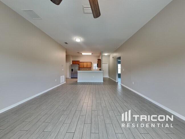 Building Photo - 4865 Hickory Stream Ln