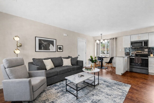 Building Photo - 18447 Sharon Ln