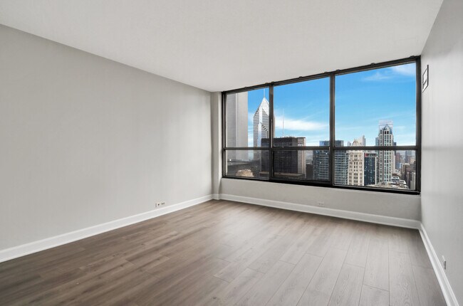 Building Photo - 405 N Wabash Ave