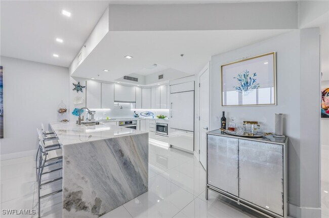 Building Photo - 1065 Borghese Ln