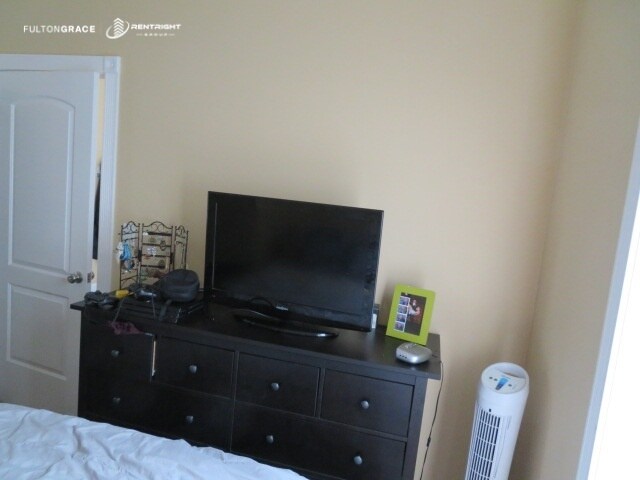 Foto del edificio - 1355 N Ashland Ave