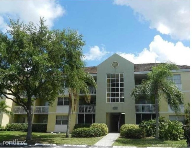 Building Photo - 8680 SW 212th St