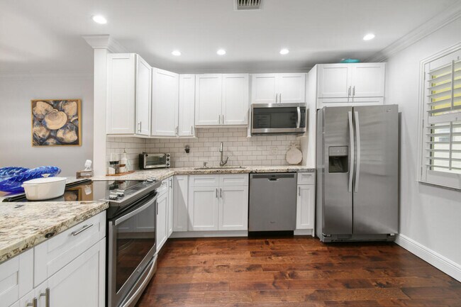 Foto del edificio - 717 US-1