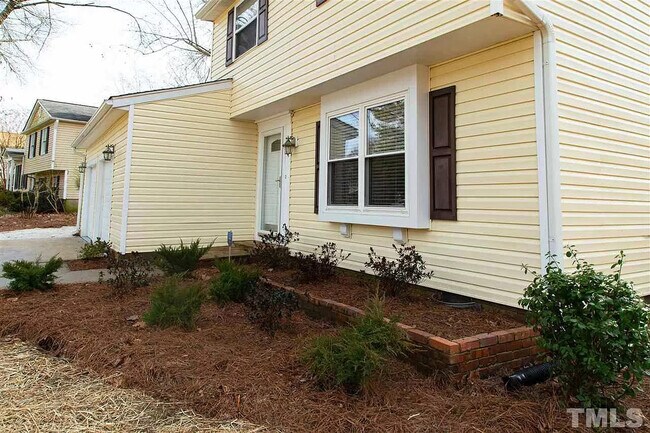 Building Photo - 104 Black Angus Run