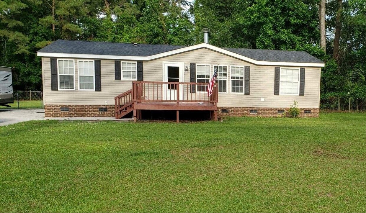 1072 Wells Rd, Jacksonville, NC 28540 House Rental in Jacksonville
