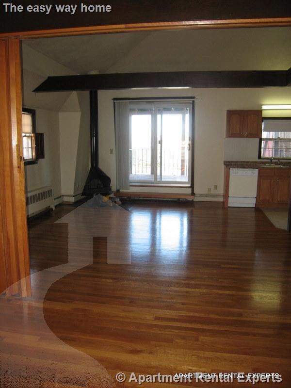 Building Photo - 15 Highland Ave