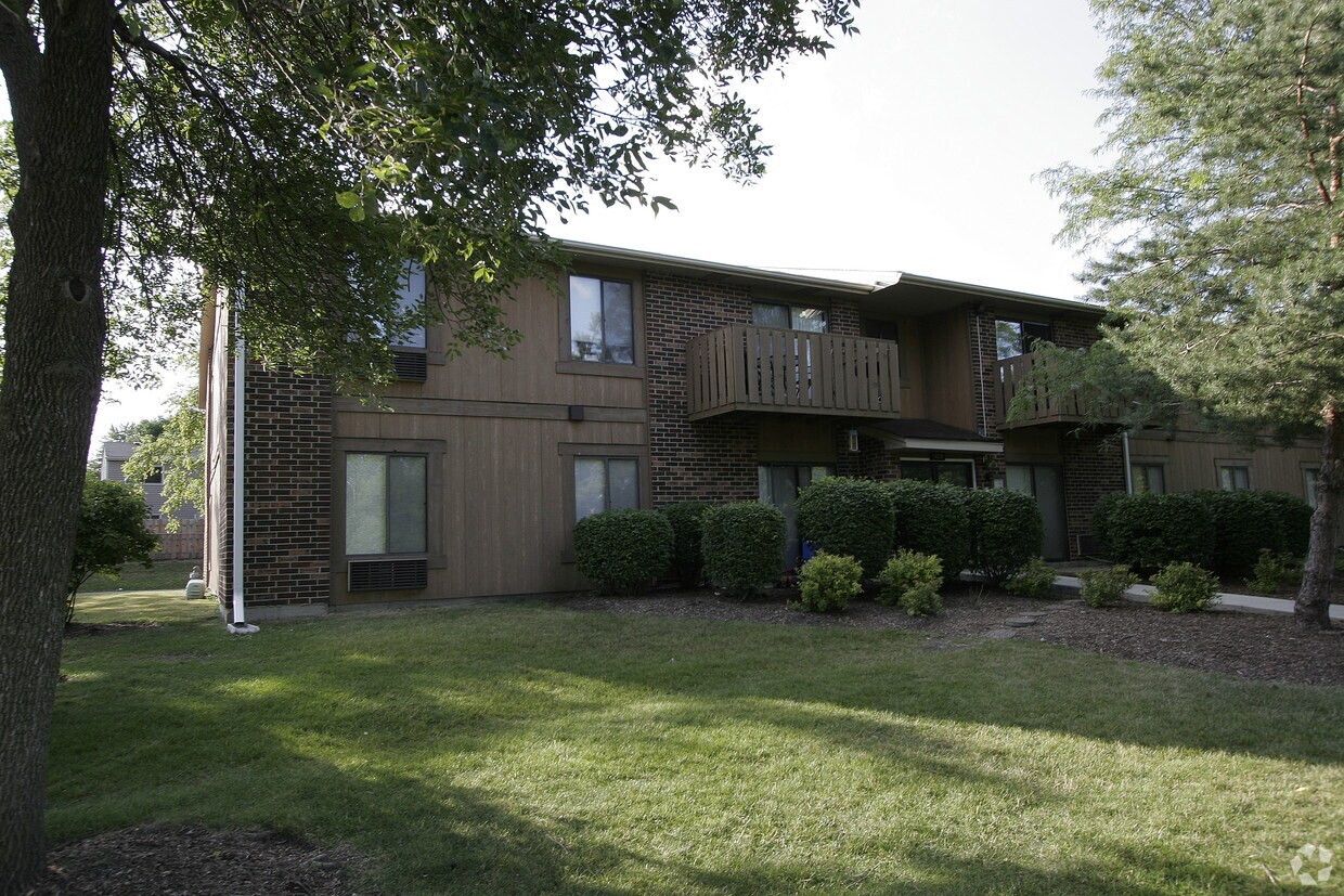 Waterbury Apartaments - Waterbury Apartments