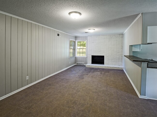 Foto del edificio - Charming home in north Memphis