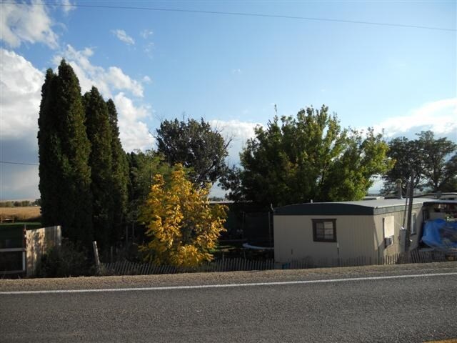 Building Photo - 5601 E Locust Ln