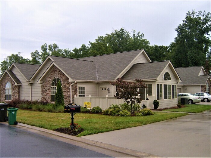 Primary Photo - Executive One Story Townhouse, New Wood La...