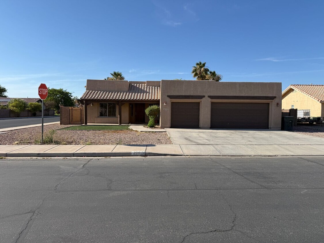 Primary Photo - Barkley Ranch Corner Lot Home with 3 Car G...