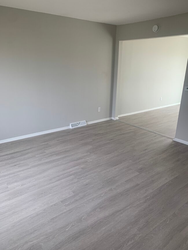 Living Room - 4018 N Elsie Ave