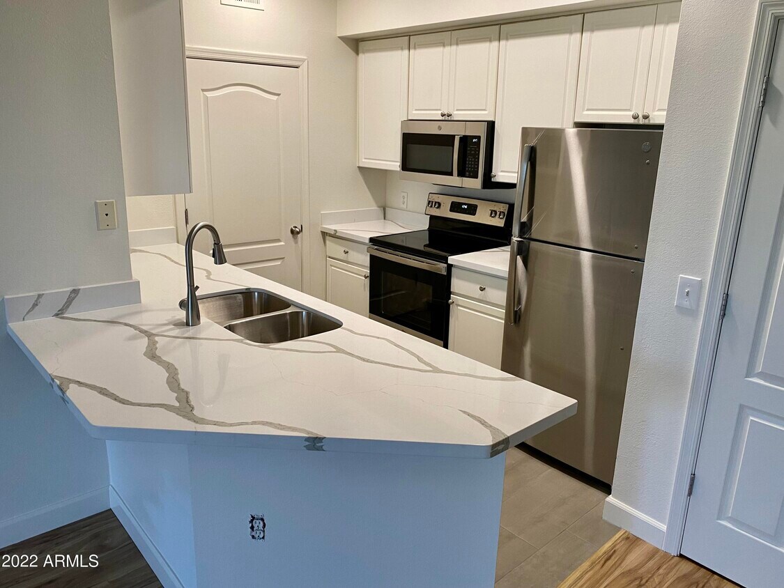 1701 E Colter St Unit 314, Phoenix, AZ 85016 Room for Rent in Phoenix