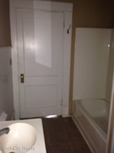Foto del edificio - 2 br, 1 bath House - 2434 Creswell Ave
