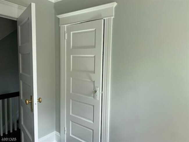 Building Photo - 52-54 Dunnell Rd