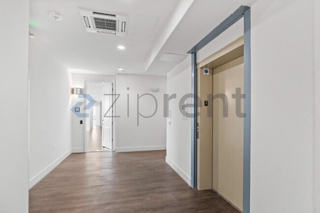 Foto del edificio - Unit 20