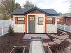 Foto principal - 318 E Idaho Ave