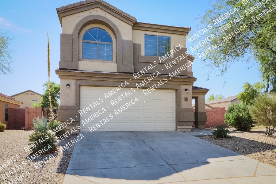 Primary Photo - $1000 off the 1st full month's rent with a...