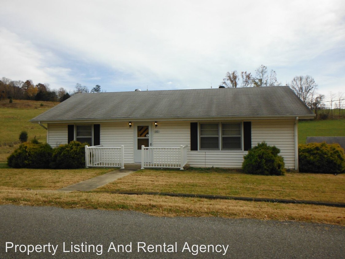 Primary Photo - 680 Mayberry Rd