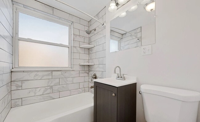 Building Photo - 50 E 37th St