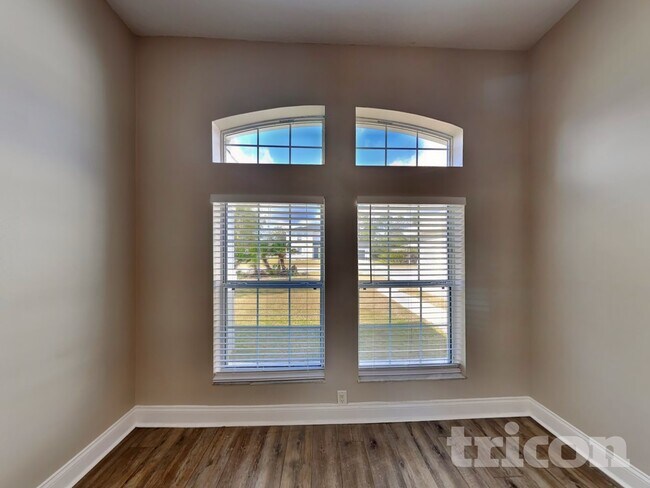 Building Photo - 55 Russo Dr