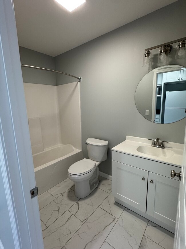 Foto del edificio - 677 S Jefferson Ave