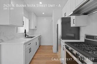Building Photo - 2426 N Buena Vista St