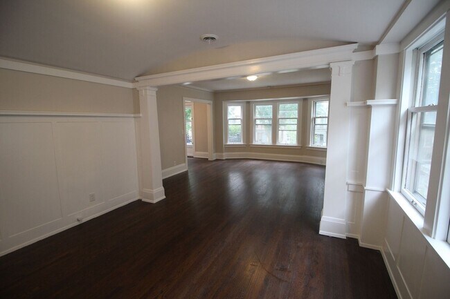 Building Photo - 2161 N 48th St
